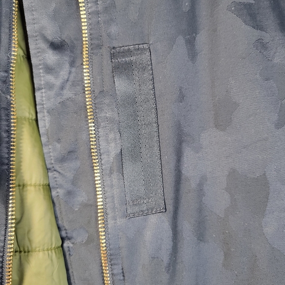 Womans NEO-I by Orobos Black Camo Reversable Bomber Jacket Size Small - Picture 3 of 15